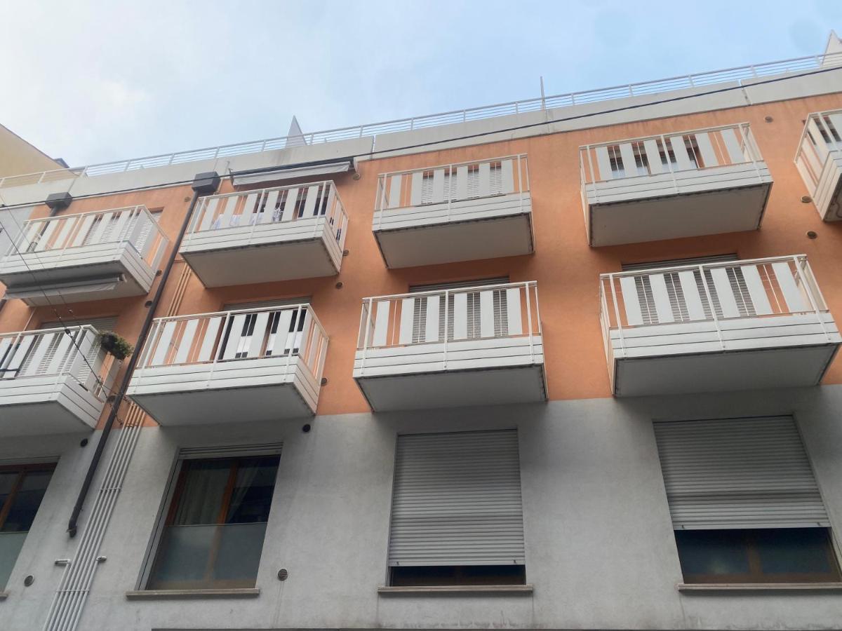La Casa Di Giacomo Con Parcheggio Apartment *